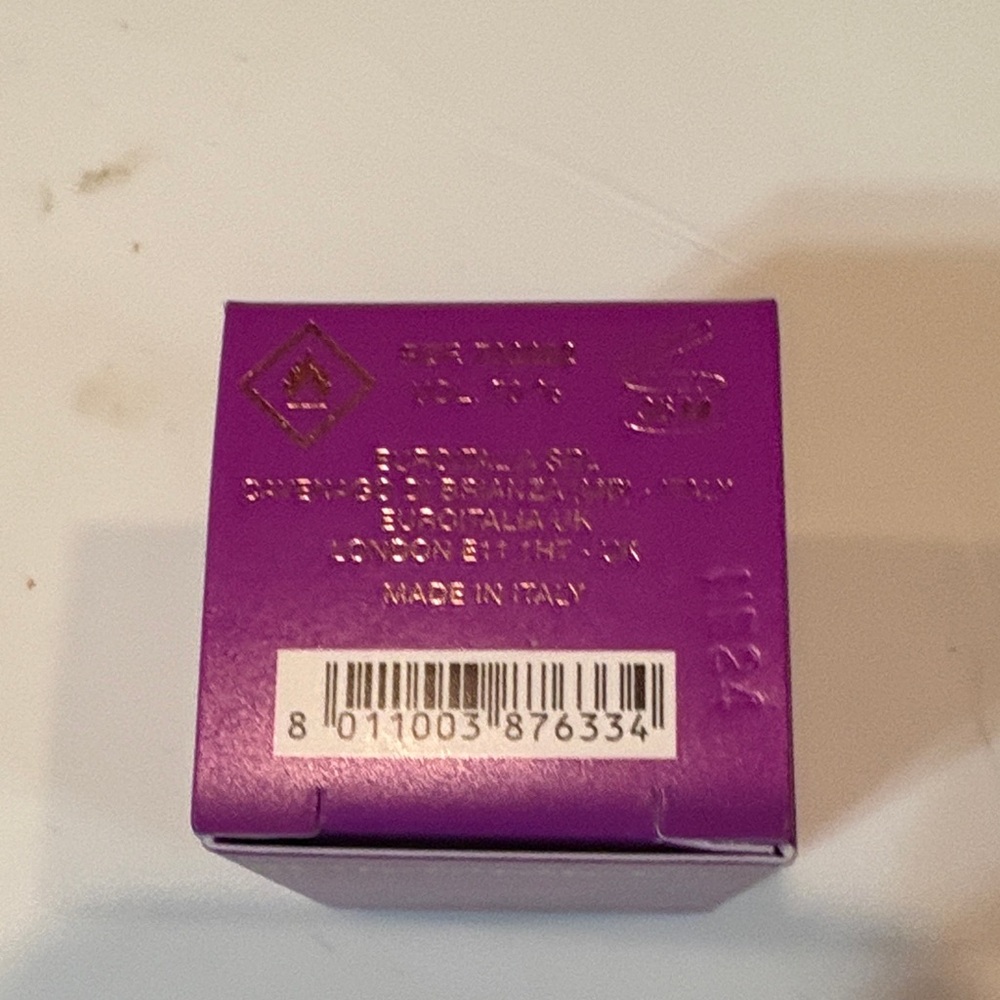 Empty Box with Gold Details 5ml - Picture 3 of 3